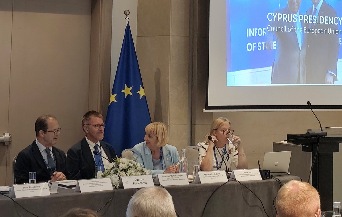 Podpredsednica Vrhovnega sodišča na zasedanju predstavnikov Evropske pravosodne mreže