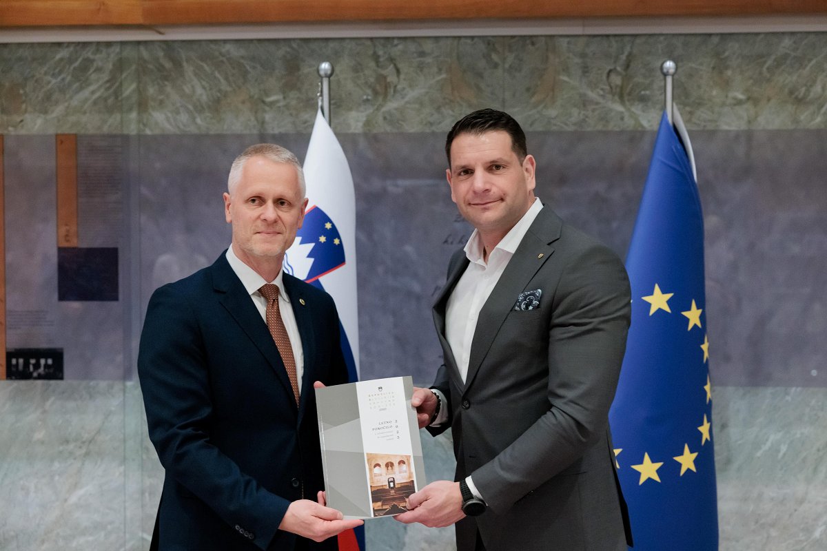 Predsednik Vrhovnega sodišča RS dr. Damjan Orož in predsednik Državnega zbora RS Zoran Stevanović.